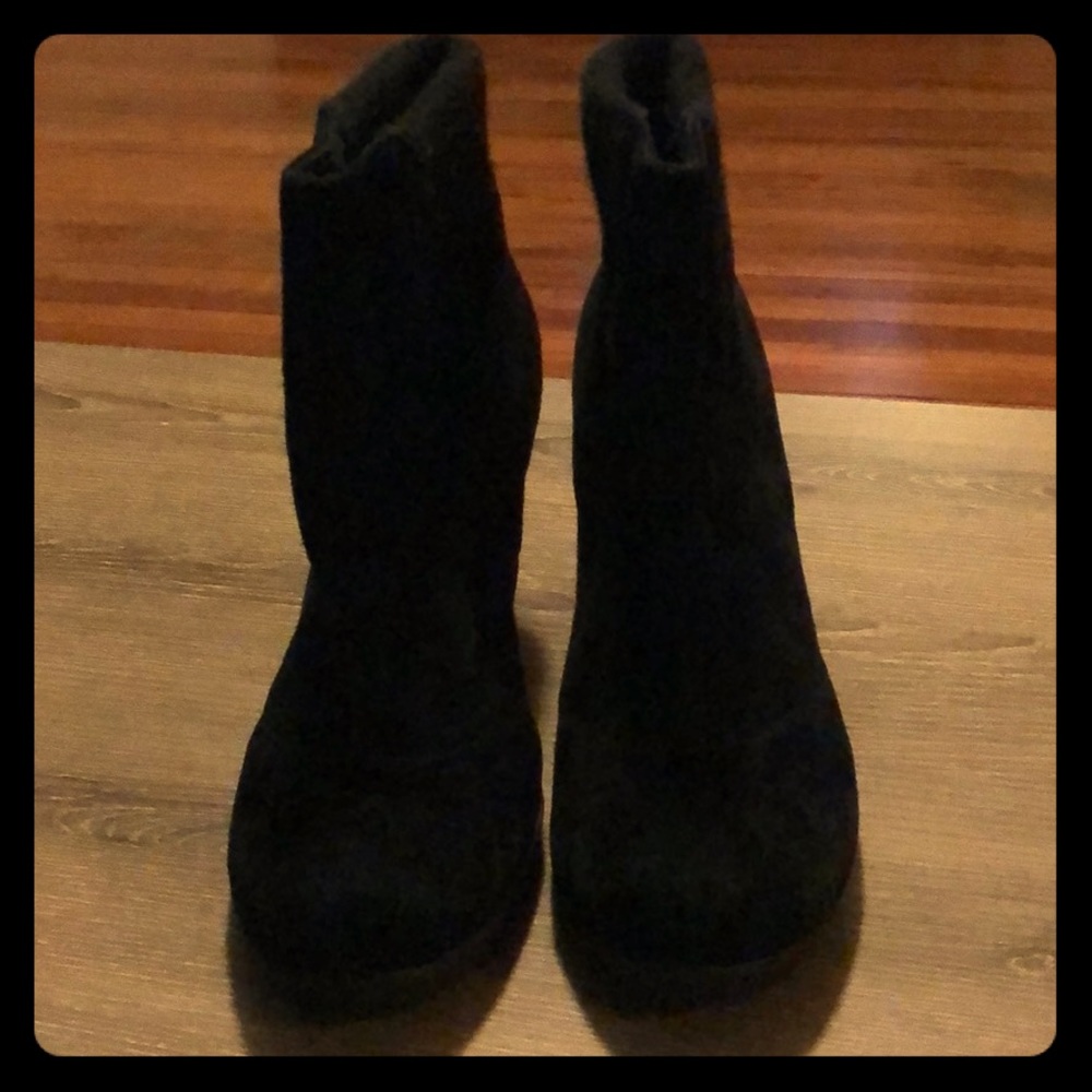 Stack heeled ankle boots